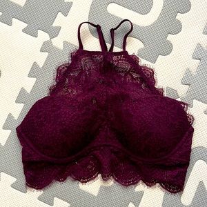 Victoria Secret Pink Push Up Pigeonnant Lace Bra